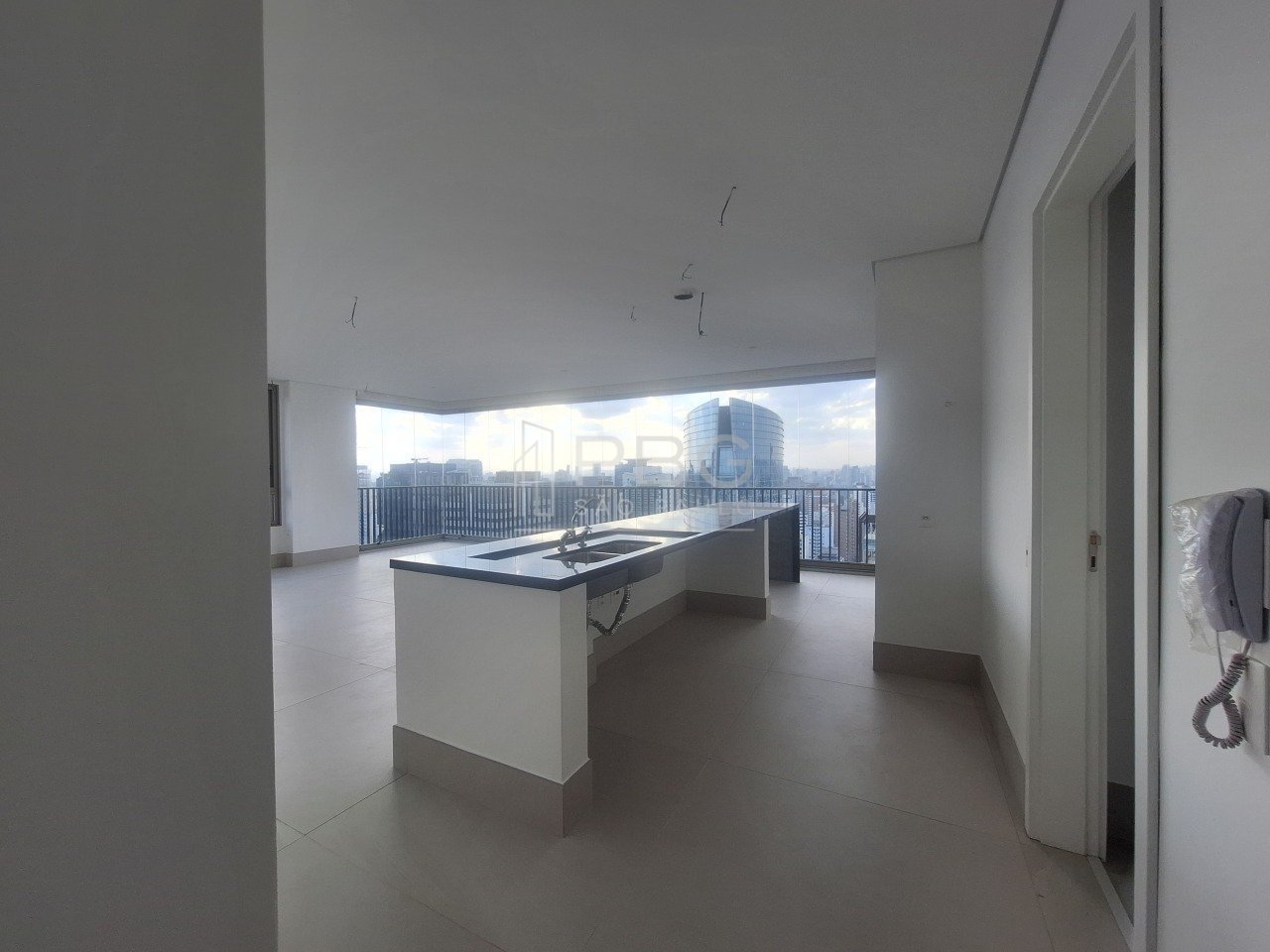 WhatsApp Image 2025-09-05 at 13.04