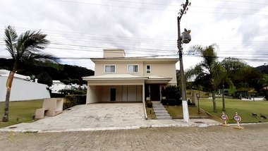 house em Av. Das Arapongas, Ariribá - Balneário Camboriú - SC