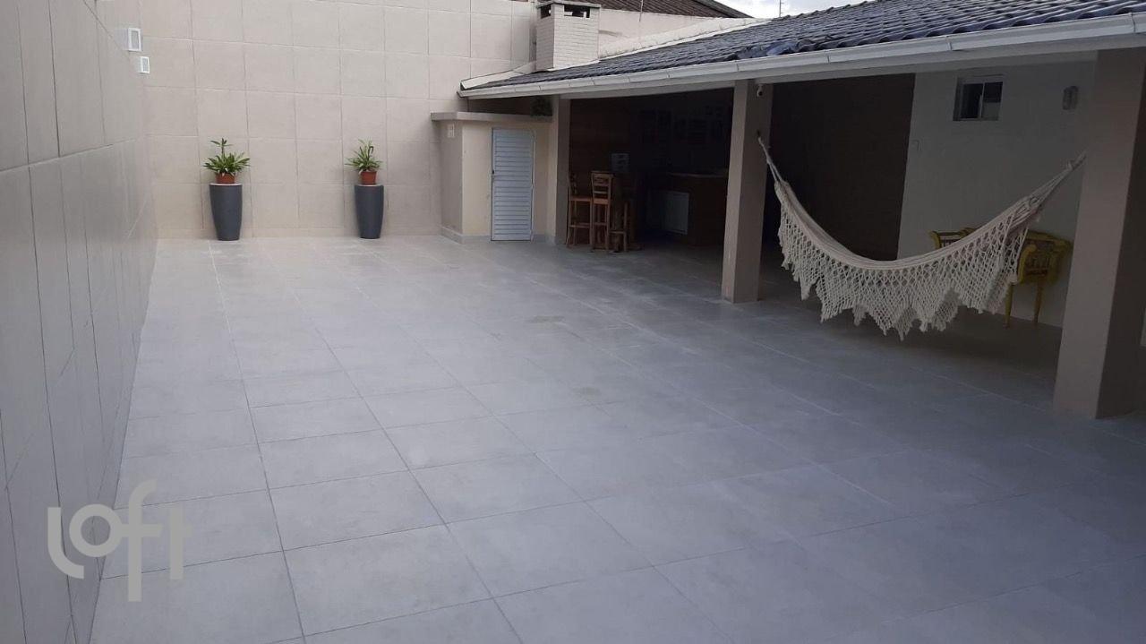 Edícula com SPA e churrasqueira