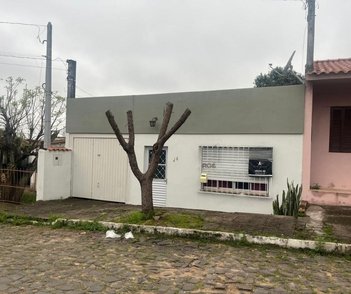 house em Rua Enedino Bello de Carvalho, Umbu - Sant'Ana do Livramento - RS