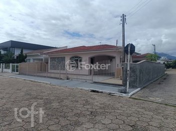 house em Rua Prefeito Otávio Zacchi, Centro - Palhoça - SC