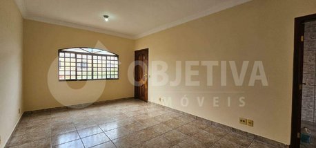 apartment em Rua Manoel Serralha, Santa Mônica - Uberlândia - MG