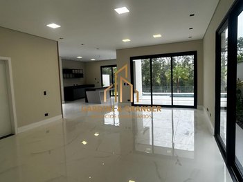 house em Avenida João XXIII, Jardim São Pedro - Mogi das Cruzes - SP