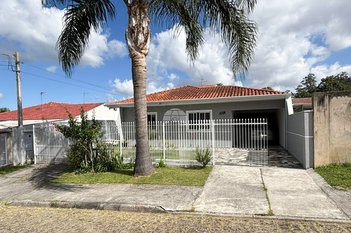 house em Rua Mário Marques Guimarães, Pineville - Pinhais - PR