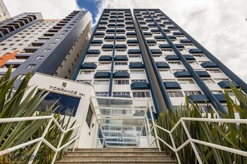 apartment em Rua Sanito Rocha, Cristo Rei - Curitiba - PR