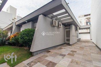 house em Pedro Pieretti, Jardim Botânico - Porto Alegre - RS