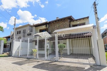 house em Adão Pinheiro da Silva, Ipanema - Porto Alegre - RS