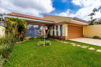 house em Rua Aristides Athayde, Jardim Social - Curitiba - PR