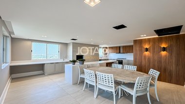 apartment em Rua Luiza Mazetto Baggio, Mossunguê - Curitiba - PR