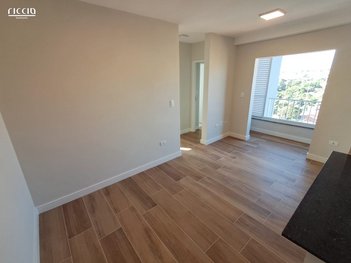 apartment em Avenida Livio Veneziani, Chácaras São José - São José dos Campos - SP