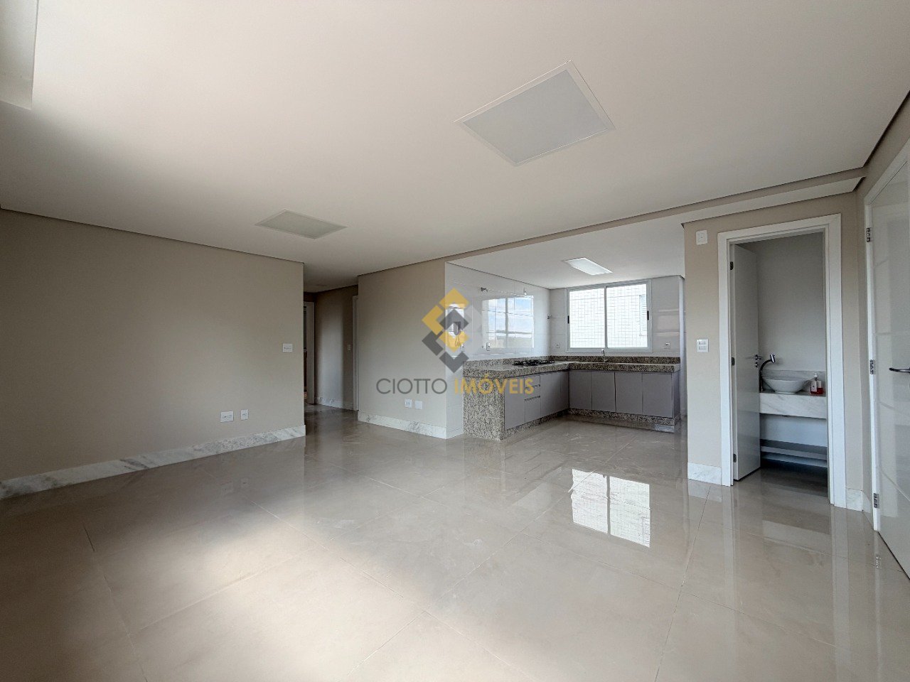 Apartamento com 3 quartos — Liberdade, Belo Horizonte