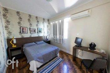 apartment em Rua General Andrade Neves, Centro - Porto Alegre - RS
