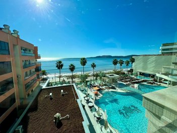 apartment em Avenida Nereu Ramos, Meia Praia - Itapema - SC