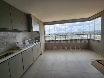 apartment em Avenida Nicomedes Alves dos Santos, Morada da Colina - Uberlândia - MG