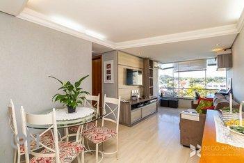 apartment em Rua Xavier da Cunha, Cavalhada - Porto Alegre - RS