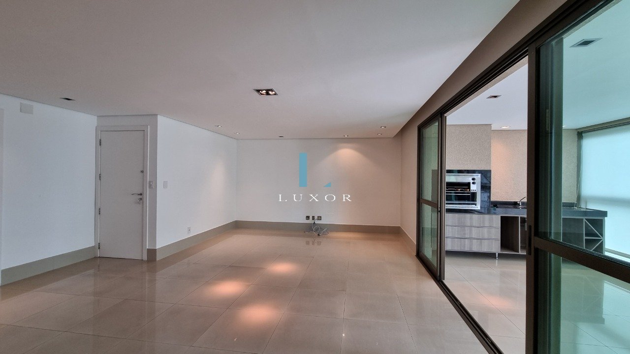 Apartamento 04 suites Vila da Serra Locação