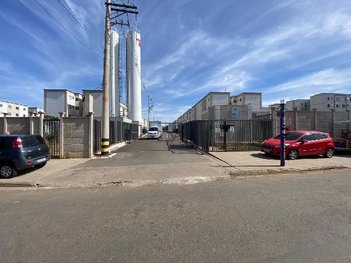 apartment em Rua Mitsuharu Matsushita, Chácara Estância Paulista - Suzano - SP