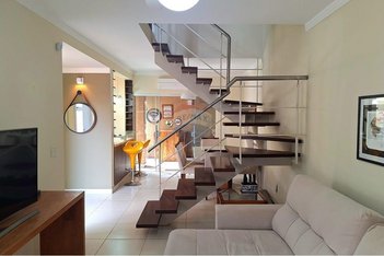 house em Avenida Vinte e Dois de Outubro, Jardim Santa Helena - Mogi Mirim - SP