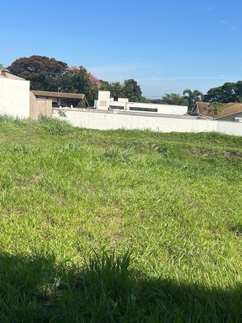 land_lot em Avenida Jacarandás, Parque Residencial Primavera II - Jaú - SP