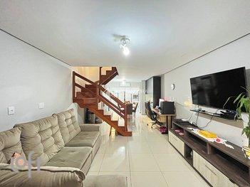 house em Danton Krás Borges, Hipica - Porto Alegre - RS