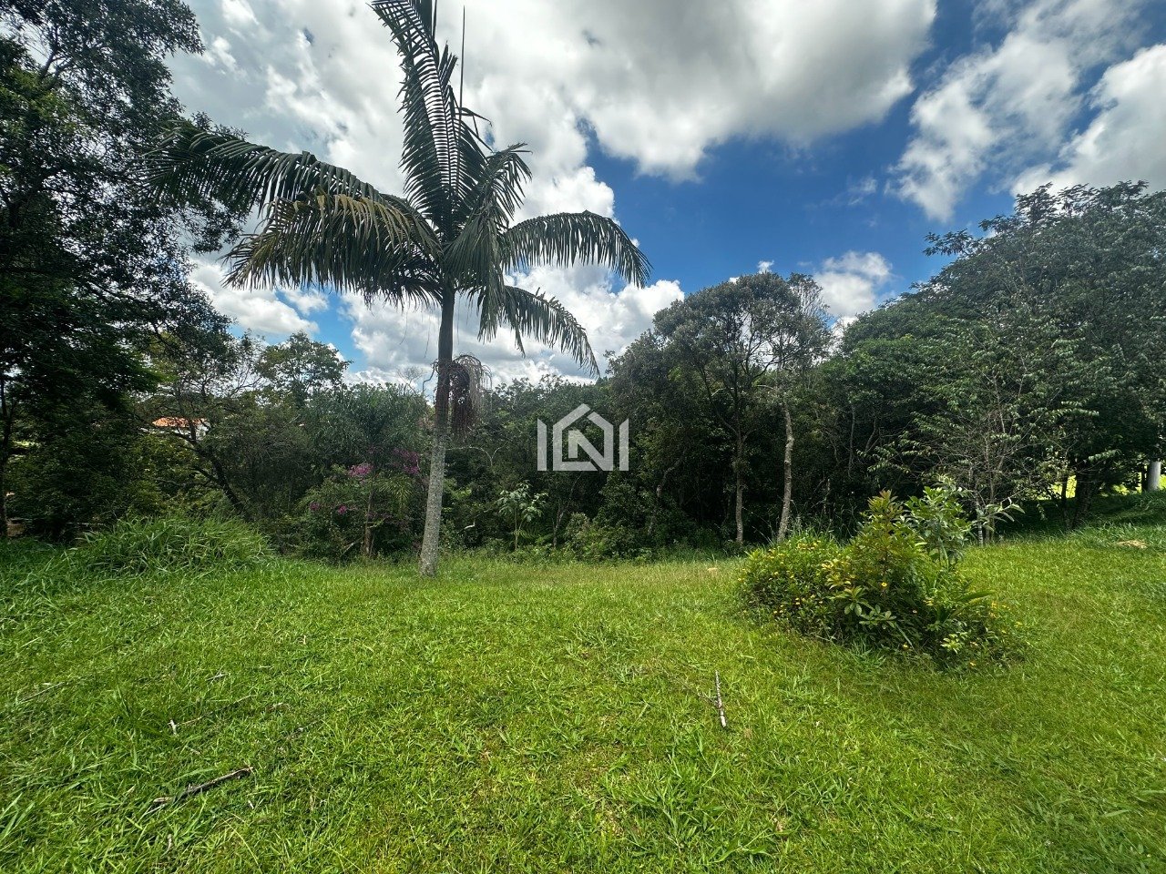 terreno a venda no condominio  patrimonio do carmo  vista frontal