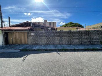 house em Rua Venezuela, Montese - Fortaleza - CE