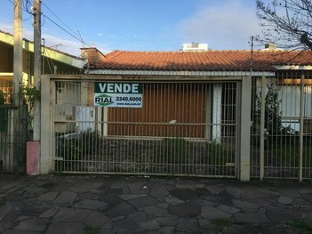 house em PAULO BLASCHKE, Jardim Itu - Porto Alegre - RS