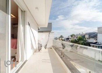 house em Carlos Maximiliano Fayet, Hipica - Porto Alegre - RS