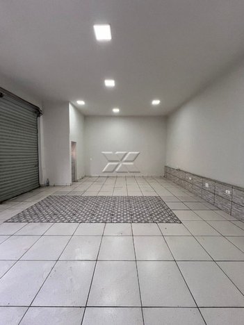 business em 06, Zona Central - Rio Claro - SP