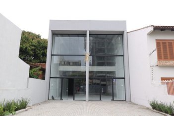 business em João Wallig, Passo da Areia - Porto Alegre - RS