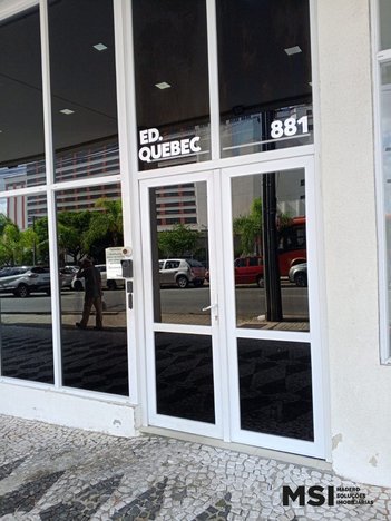 apartment em Avenida Presidente Affonso Camargo, Cristo Rei - Curitiba - PR