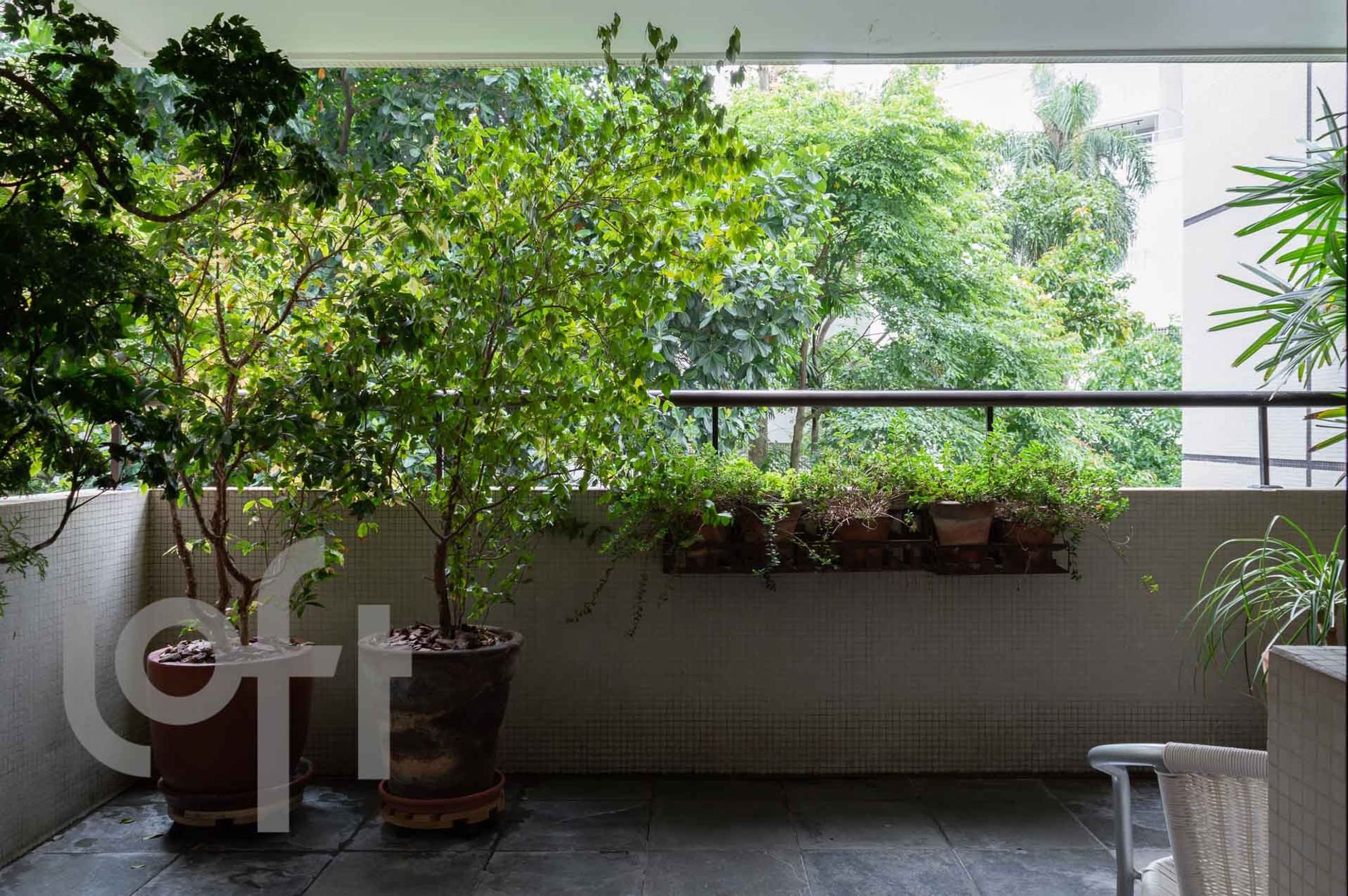 Apartamento para Venda por R$1.400.000,00 com 186m², 3 dormitórios e 3 vagas - Real parque, São paulo / SP