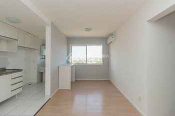 apartment em Rua Irmão Félix Roberto, Humaitá - Porto Alegre - RS