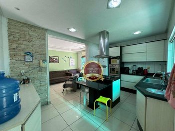house em Avenida Brasília, Caiçara - Praia Grande - SP