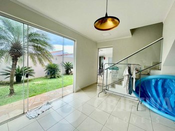 house em Rua Professor Leônidas Castro Serra, Presidente Roosevelt - Uberlândia - MG