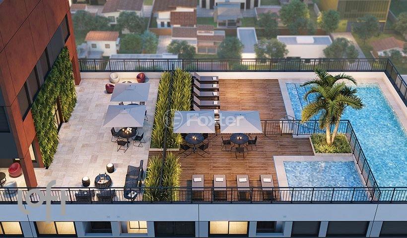 area-de-lazer-com-piscina-e-deck-de-madeira