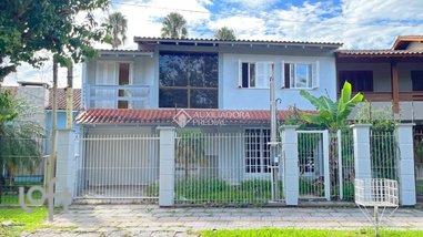 house em Adão Pinheiro da Silva, Ipanema - Porto Alegre - RS
