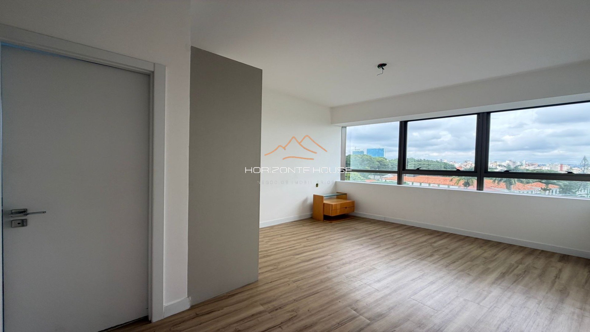 Apartamento com 2 quartos — Santo Agostinho, Belo Horizonte
