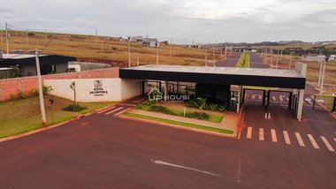 land_lot em Avenida Jacinto Ferreira de Sá, Vila Christoni - Ourinhos - SP