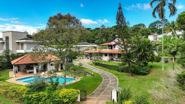house em Rodovia Oswaldo Cruz, Jardim Julieta - Taubaté - SP