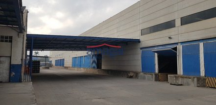 industrial em Avenida Getúlio Vargas, Jardim Califórnia - Jacareí - SP