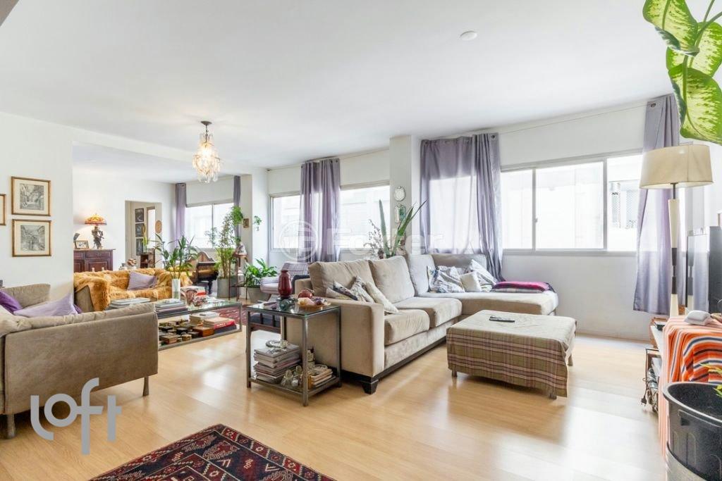 1721936618760-7_vista_20geral_20de_20va_cc_81rios_20ambientes_20da_20sala_20_20entrada_2c_20living_201_20e_20living_202_20com_20home_20theater_20.jpeg