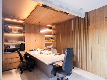 industrial em Rua Roberto Romanelli, Jardim Riviera - Cambé - PR