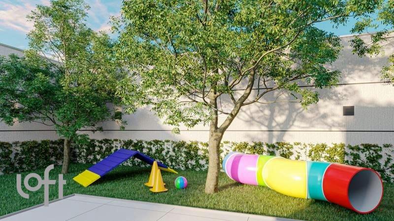 playground-com-escorregador-e-escalada