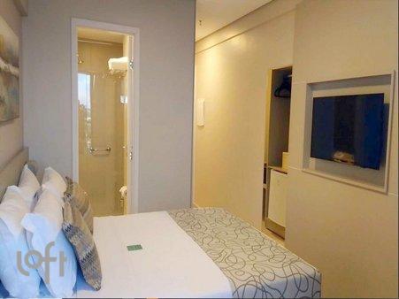 R Alagoas - facade01.jpg