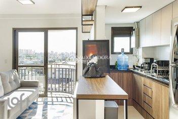 apartment em Oito de Julho, Jardim Botânico - Porto Alegre - RS