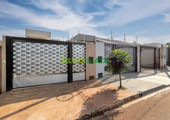 house em Avenida Henrique Augusto da Silva, Jardim Oriental - Sarandi - PR