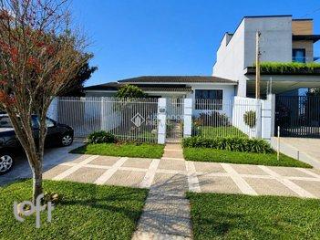 house em Rua Doutor Quinzito de Quadros Souza, Cidade Jardim - São José dos Pinhais - PR