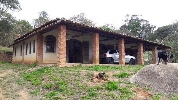 Cômodo Condomínio