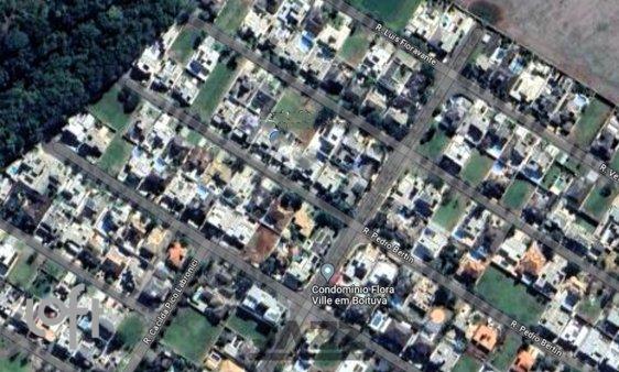 Rua Pedro Bertin - facade01.jpg